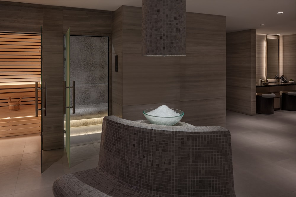 Address Creek Harbour — Spa in Dubai
