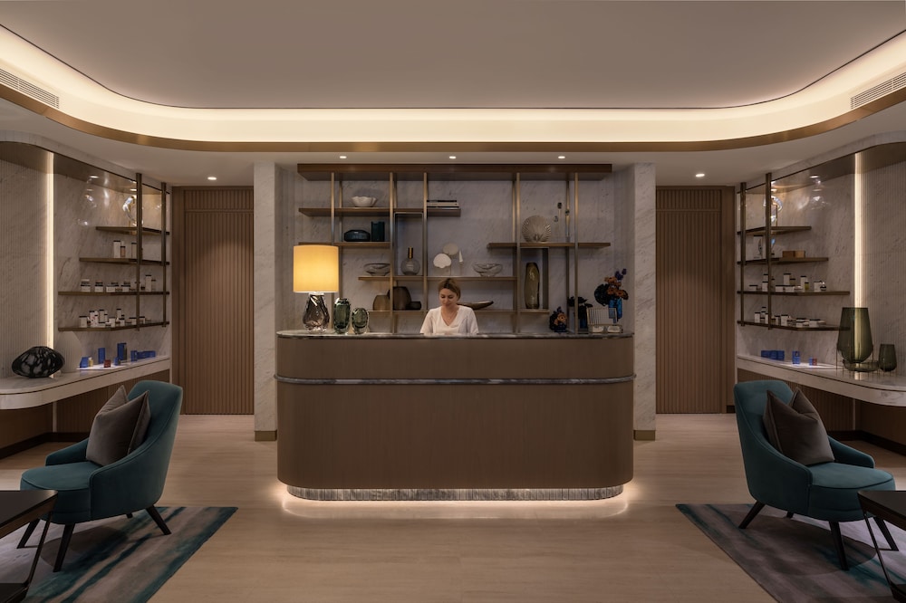 Address Creek Harbour — Spa in Dubai