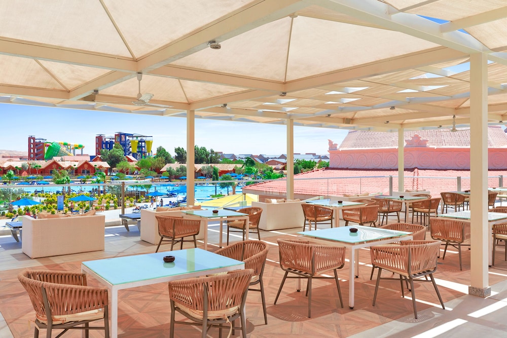 Pickalbatros Water Valley Resort - Neverland Hurghada — Restaurant & bars in Hurghada, Red Sea