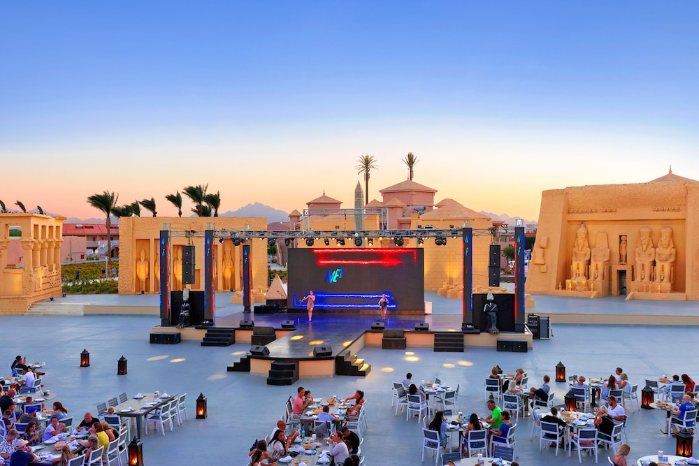 Pickalbatros Water Valley Resort - Neverland Hurghada — Attractions in the area in Hurghada, Red Sea