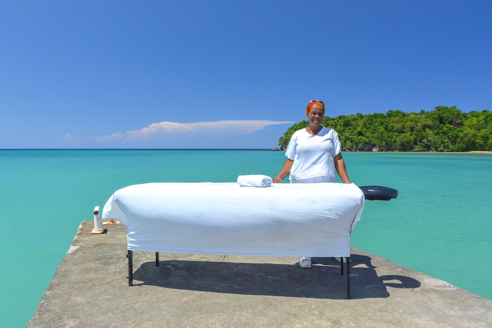 Sand And Tan Beach Hotel — Spa in Ocho Rios