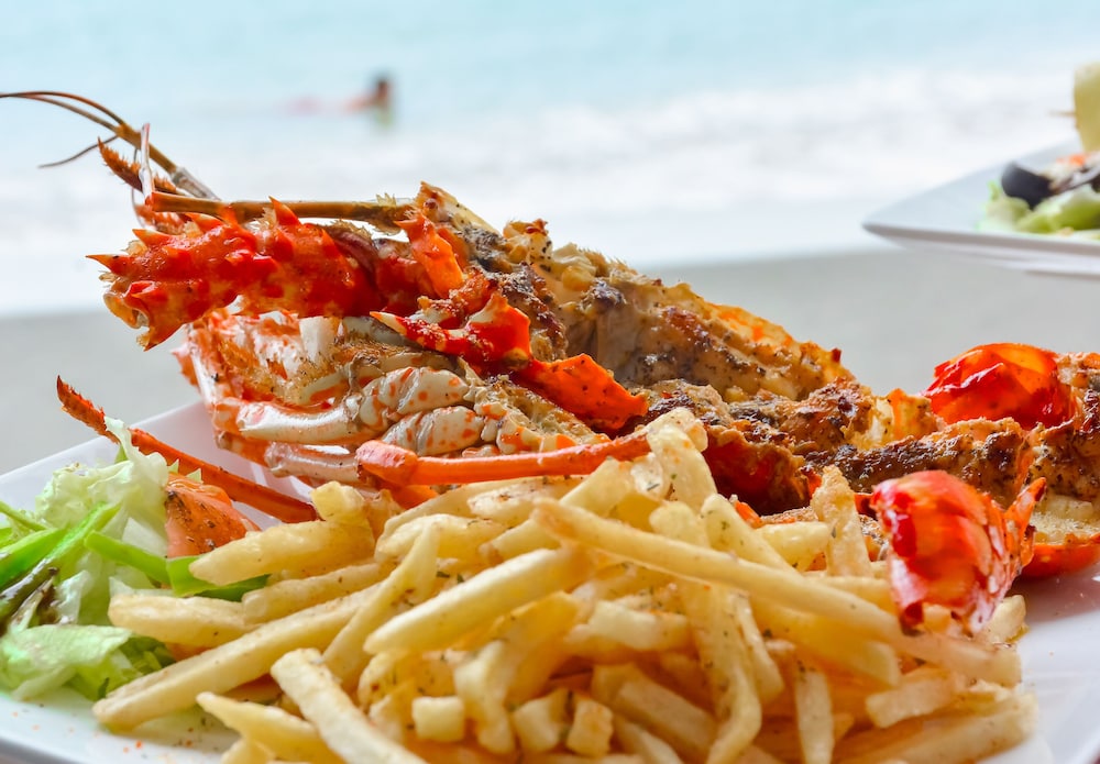 Sand And Tan Beach Hotel — Restaurant & bars in Ocho Rios