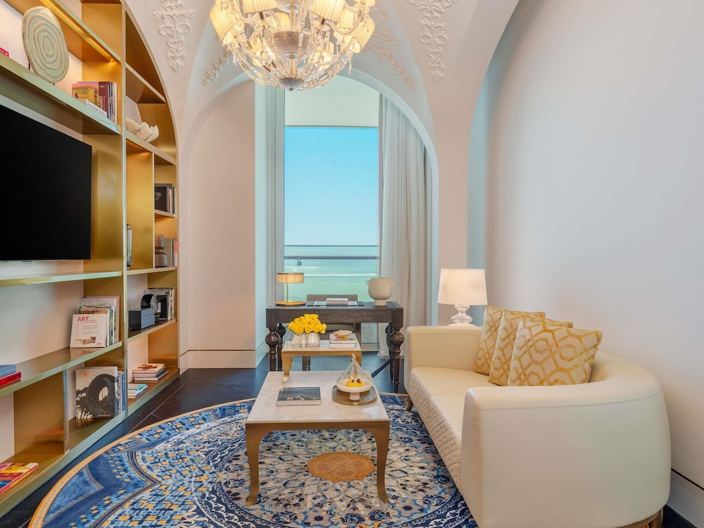 Raffles Doha — Hotel rooms in Doha, Umm Salal