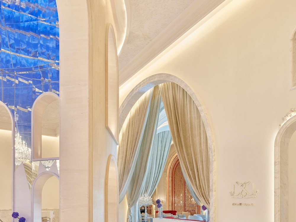 Raffles Doha — Restaurant & bars in Doha, Umm Salal