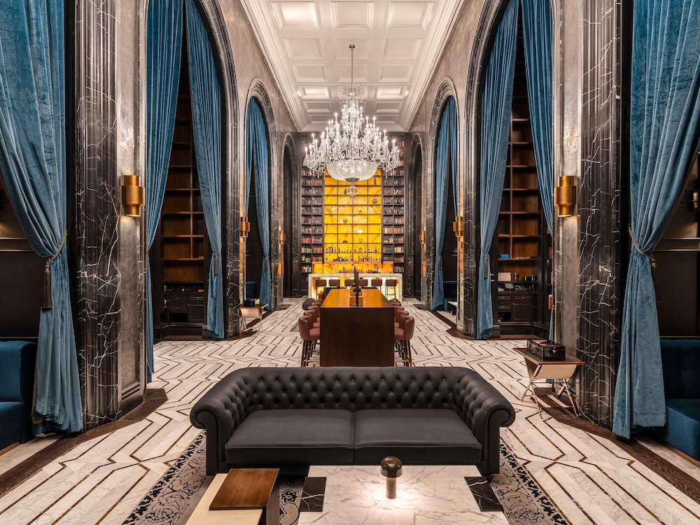 Raffles Doha — Restaurant & bars in Doha, Umm Salal