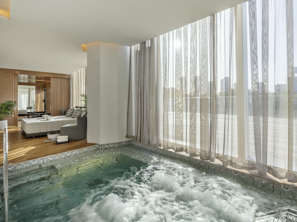 Raffles Doha — Spa in Doha, Umm Salal
