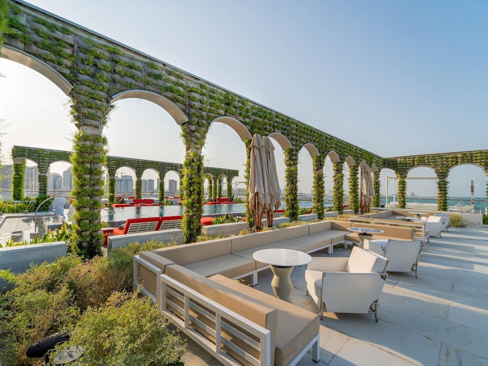 Raffles Doha — Restaurant & bars in Doha, Umm Salal