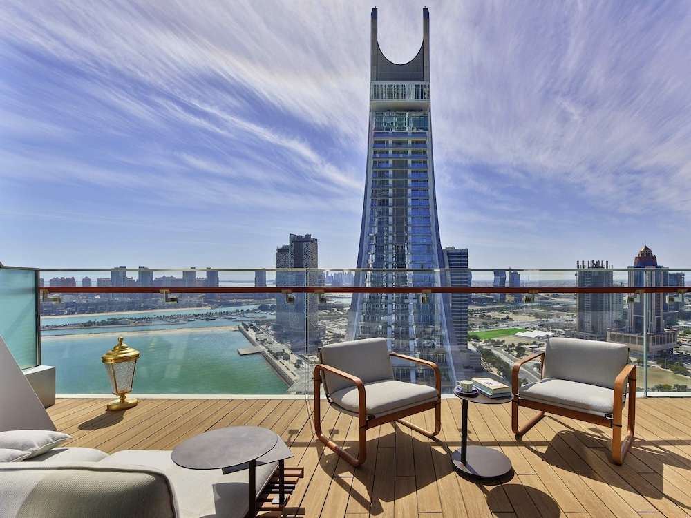 Raffles Doha — Hotel building in Doha, Umm Salal