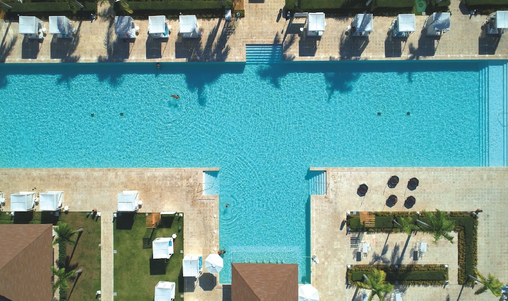 Paradisus Grand Cana - All Suites - All Inclusive — Swimming pool in Bavaro, La Altagracia