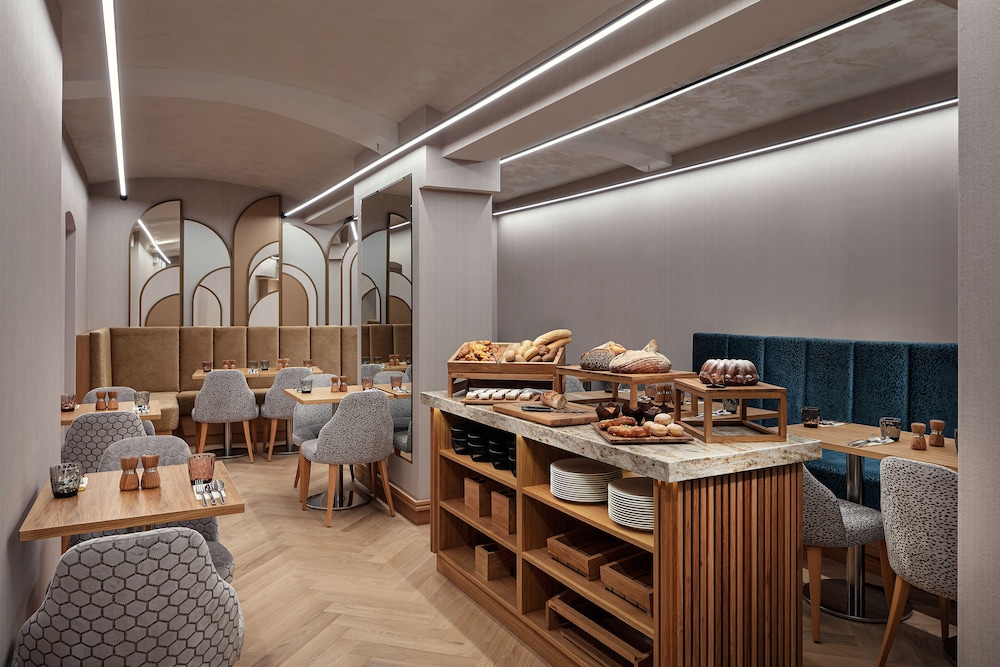Allure Hotel & Residence Prague — Restaurant & bars in Prague, Prague