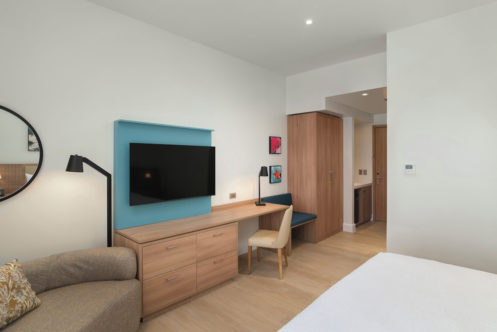 Hilton Garden Inn La Romana — Hotel rooms in La Romana