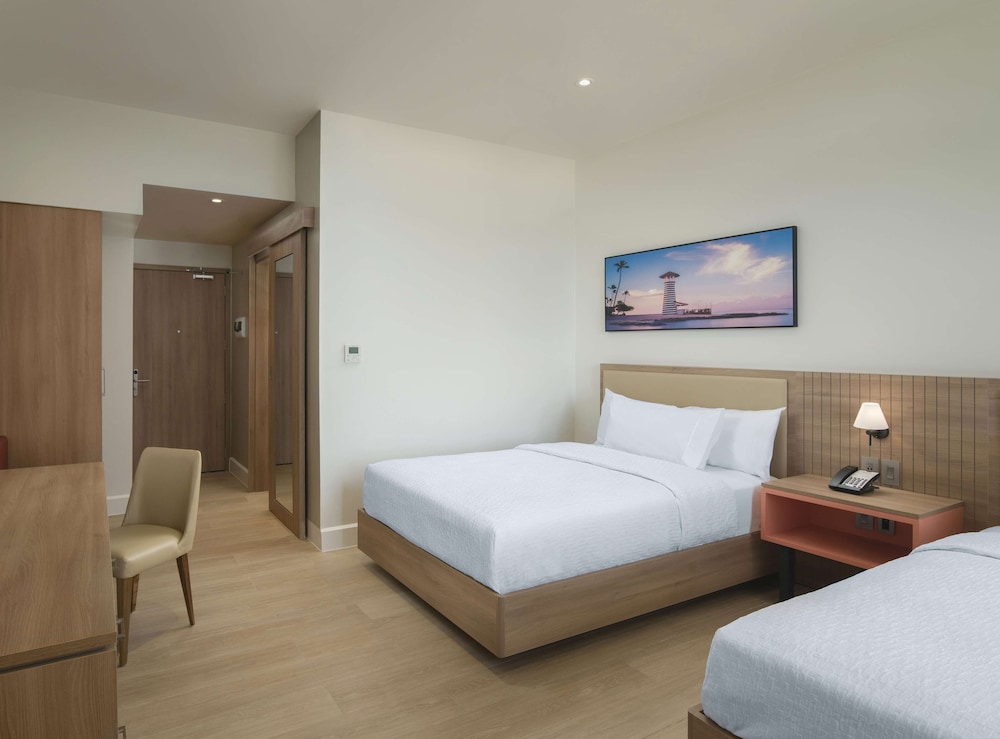 Hilton Garden Inn La Romana — Hotel rooms in La Romana