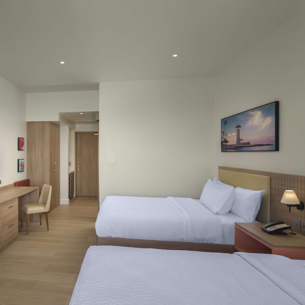 Hilton Garden Inn La Romana — Hotel rooms in La Romana