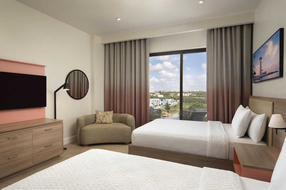 Hilton Garden Inn La Romana — Hotel rooms in La Romana