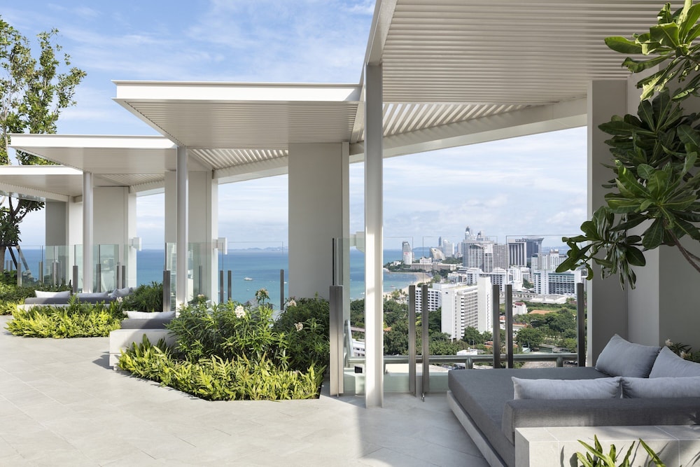 Somerset Pattaya — Hotel building in Pattaya, Chonburi