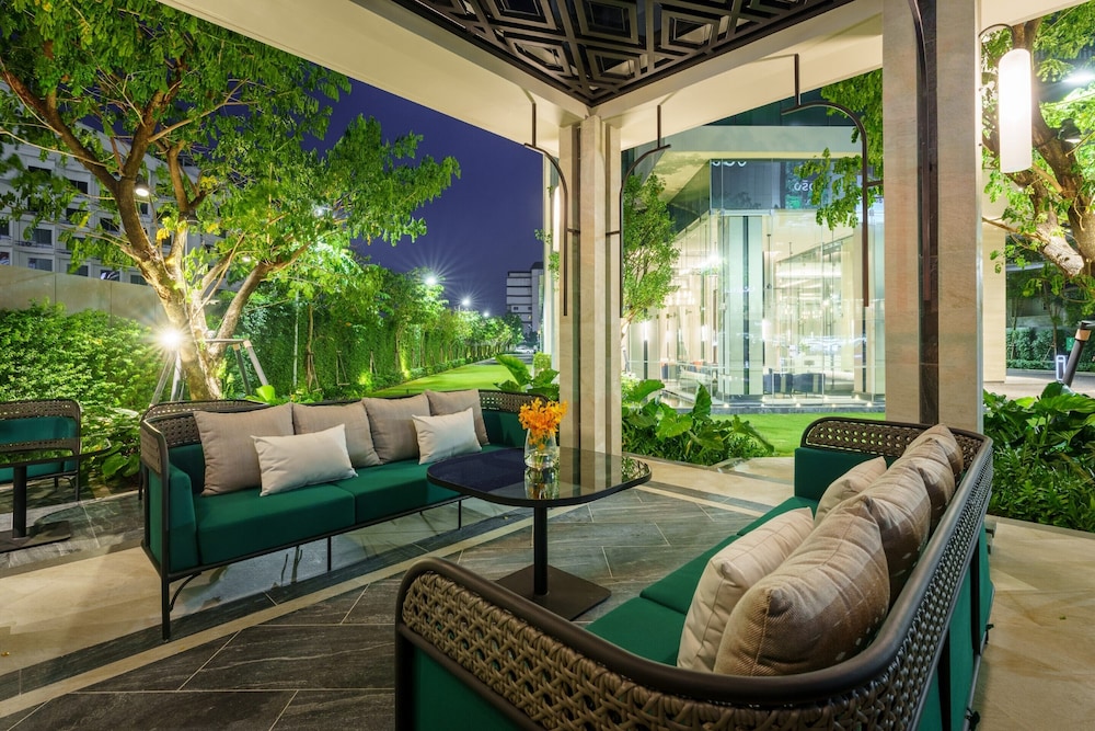 Somerset Pattaya — Restaurant & bars in Pattaya, Chonburi