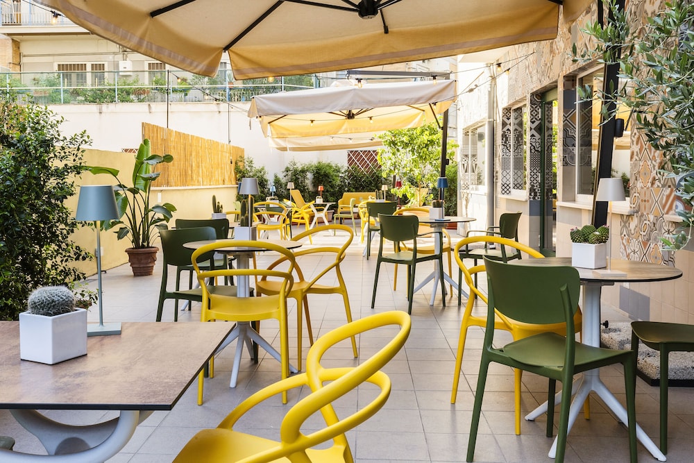 Adesso Hotel — Restaurant & bars in Rome, Lazio
