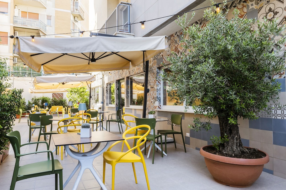 Adesso Hotel — Restaurant & bars in Rome, Lazio