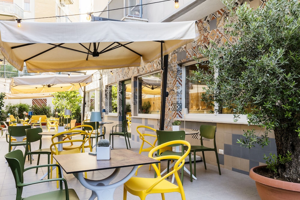 Adesso Hotel — Restaurant & bars in Rome, Lazio