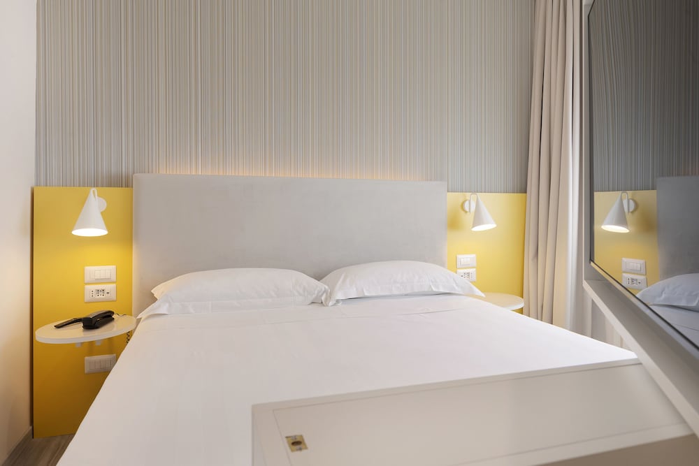 Adesso Hotel - zdjęcie 3