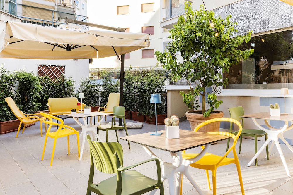 Adesso Hotel — Restaurant & bars in Rome, Lazio