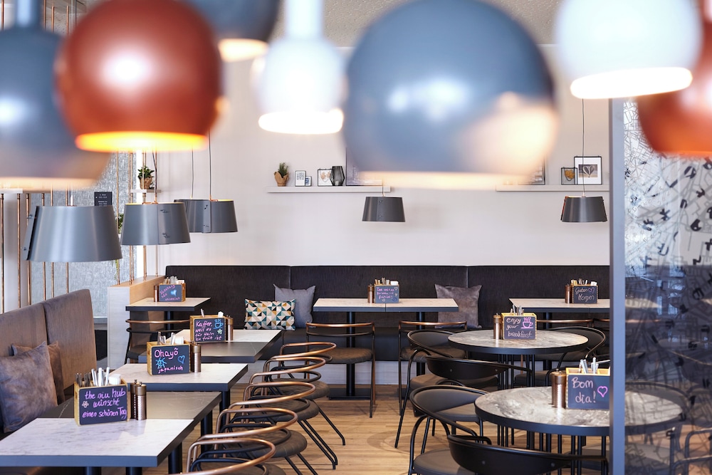 Candlewood Suites Dusseldorf Airport by IHG — Restaurant & bars in Düsseldorf, North Rhine-Westphalia