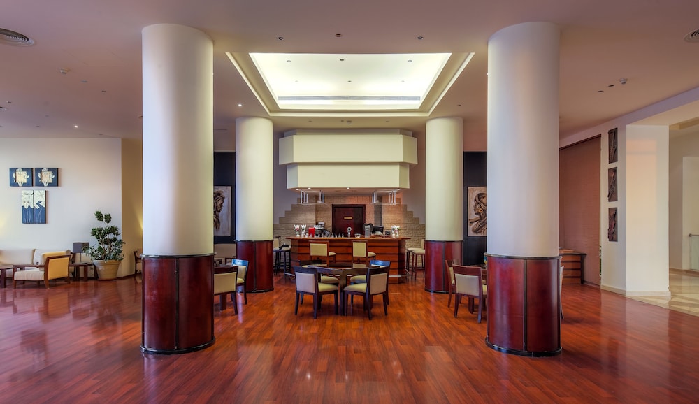 Cleopatra Luxury Resort Makadi Bay — Restaurant & bars in Makadi Bay, Red Sea