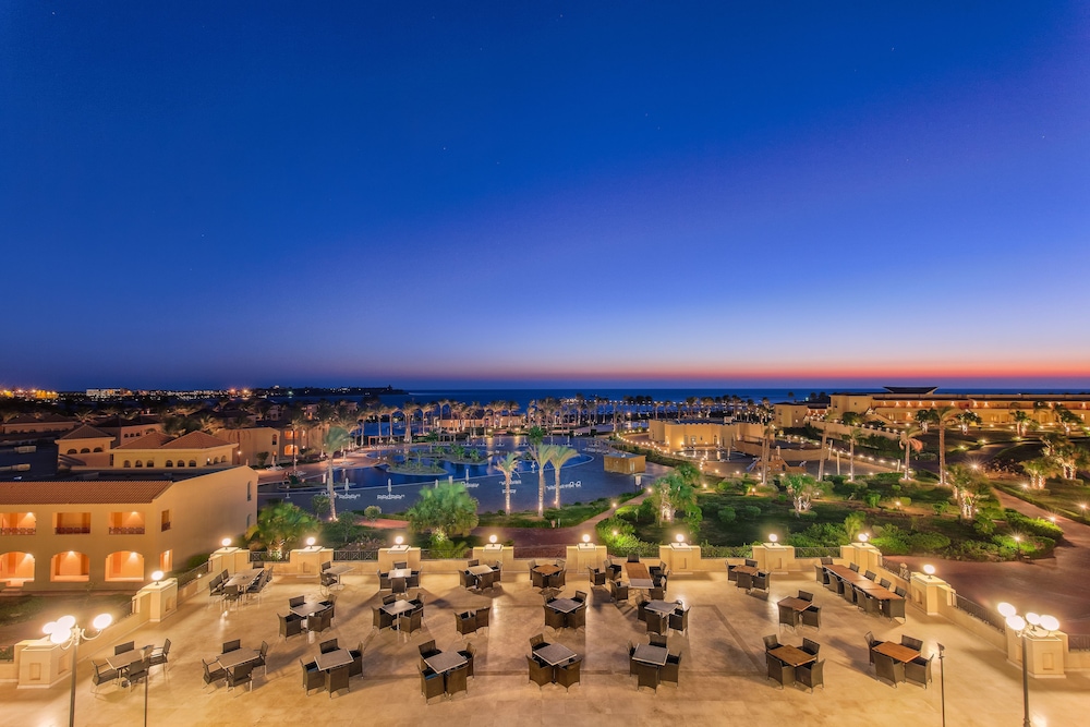 Cleopatra Luxury Resort Makadi Bay — Restaurant & bars in Makadi Bay, Red Sea