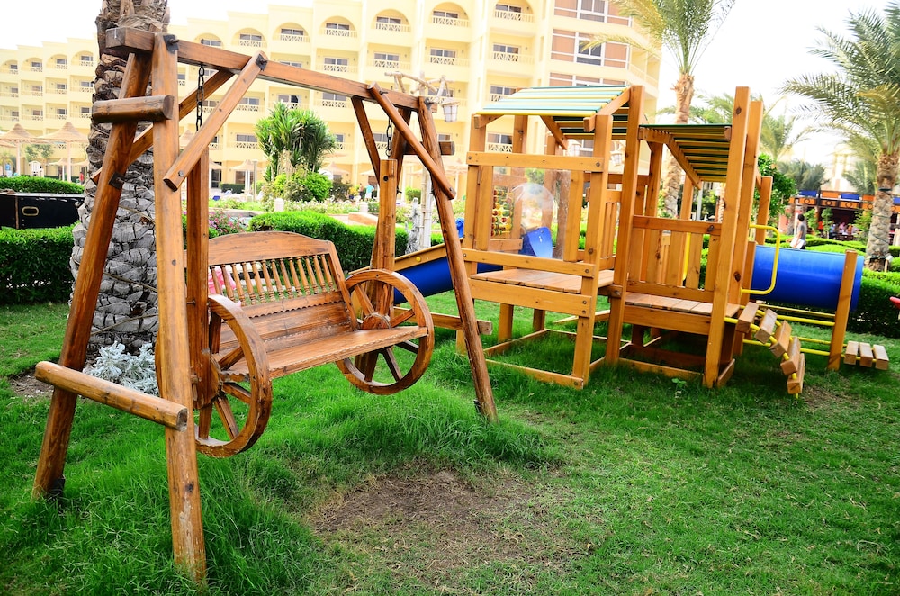 AMC Royal Hotel & Spa — Attractions for children in Hurghada, Red Sea