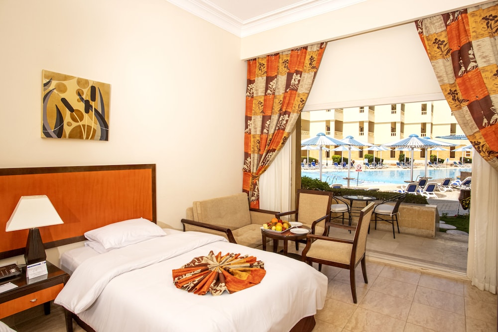 AMC Royal Hotel & Spa — Hotel rooms in Hurghada, Red Sea