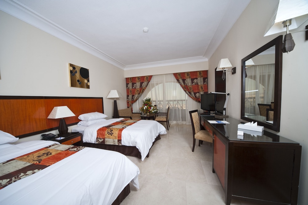 AMC Royal Hotel & Spa — Hotel rooms in Hurghada, Red Sea