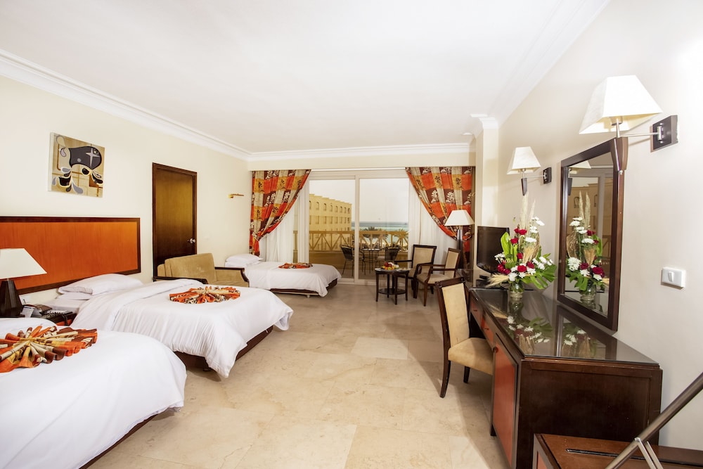 AMC Royal Hotel & Spa — Hotel rooms in Hurghada, Red Sea