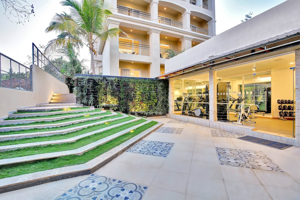 Holiday Inn Goa Candolim by IHG — Hotel building in Candolim, Goa
