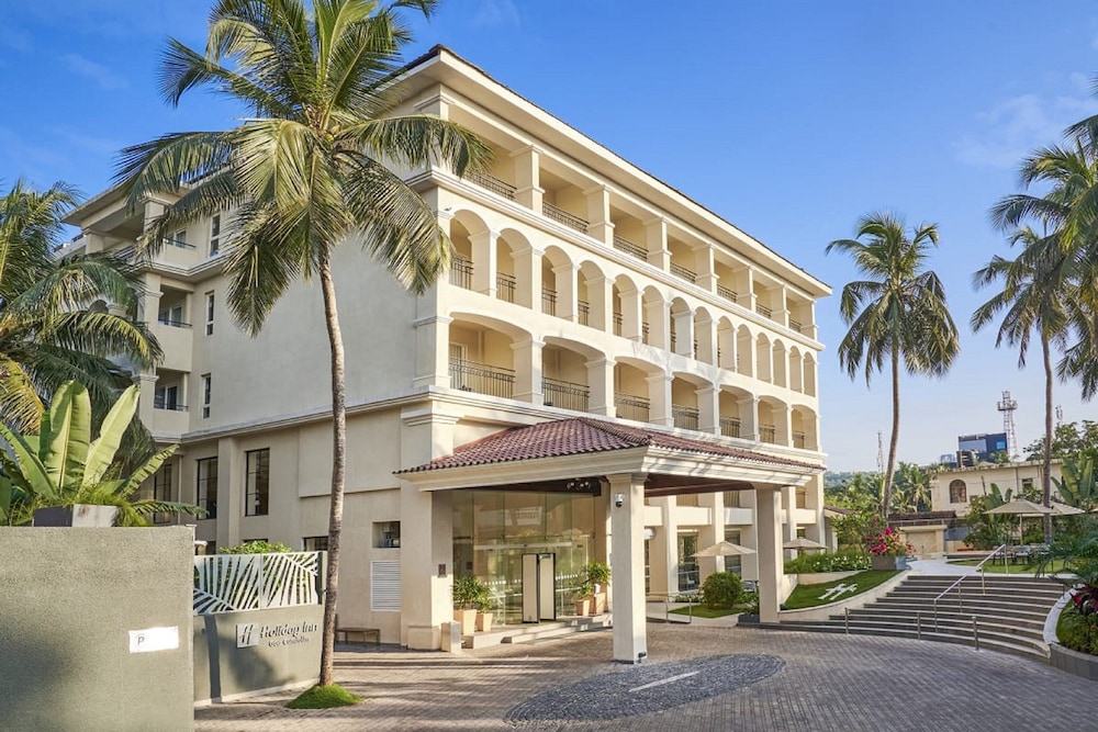 Holiday Inn Goa Candolim by IHG — Hotel building in Candolim, Goa