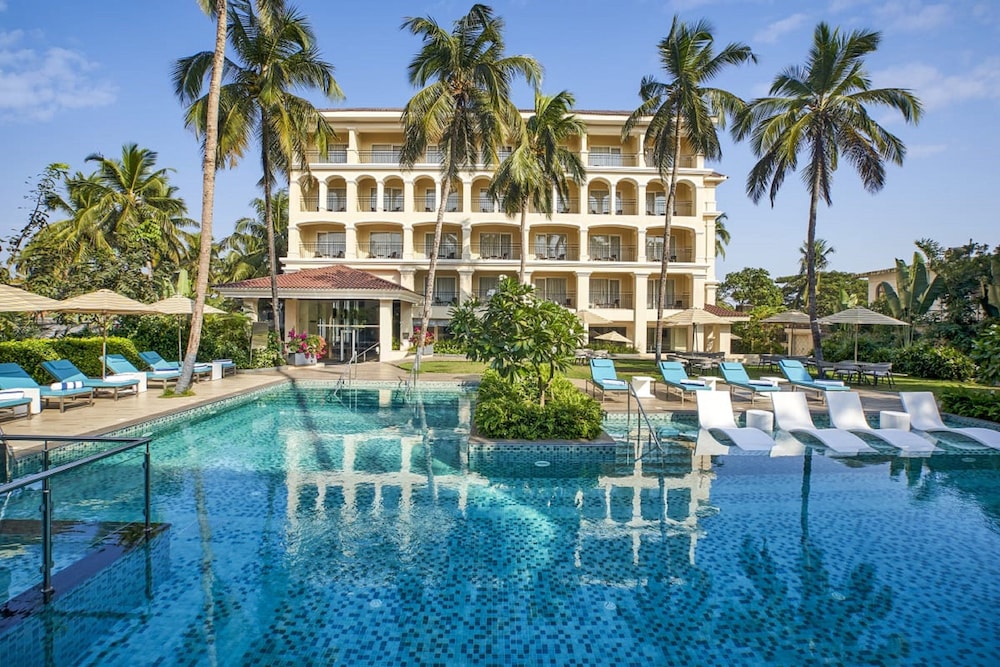 Holiday Inn Goa Candolim by IHG — Hotel building in Candolim, Goa