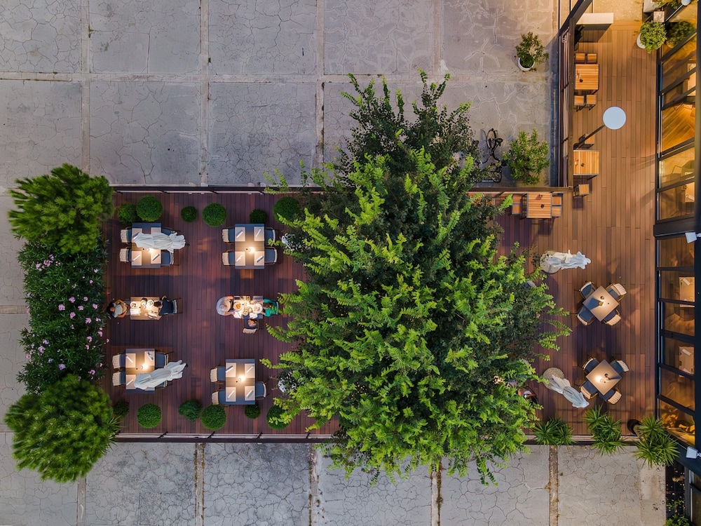 Hotel A'mare — Restaurant & bars in Zadar, Zadar