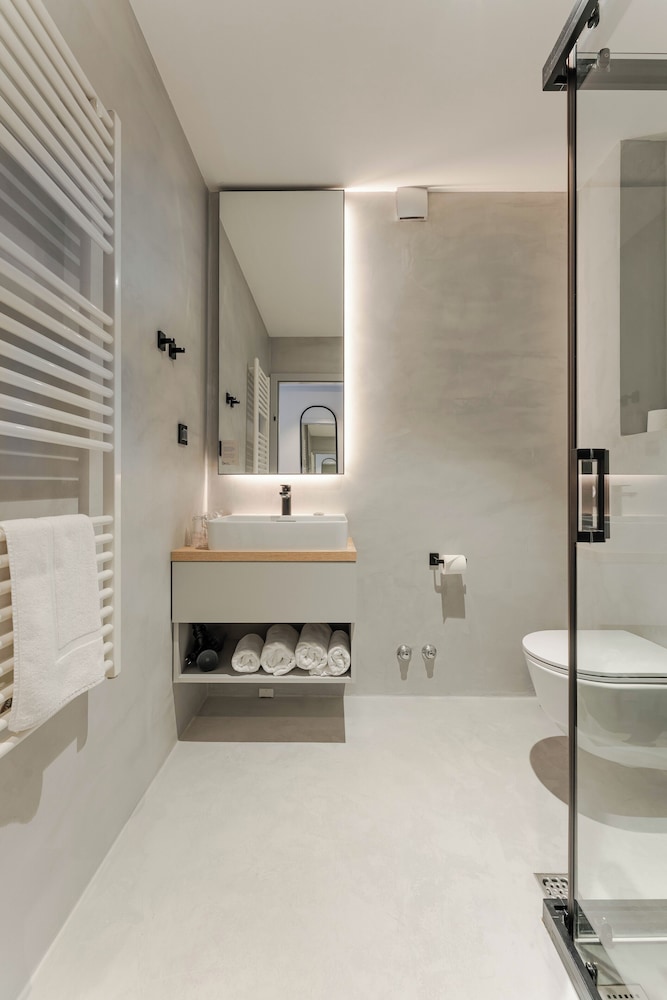 Hotel A'mare — Hotel rooms in Zadar, Zadar