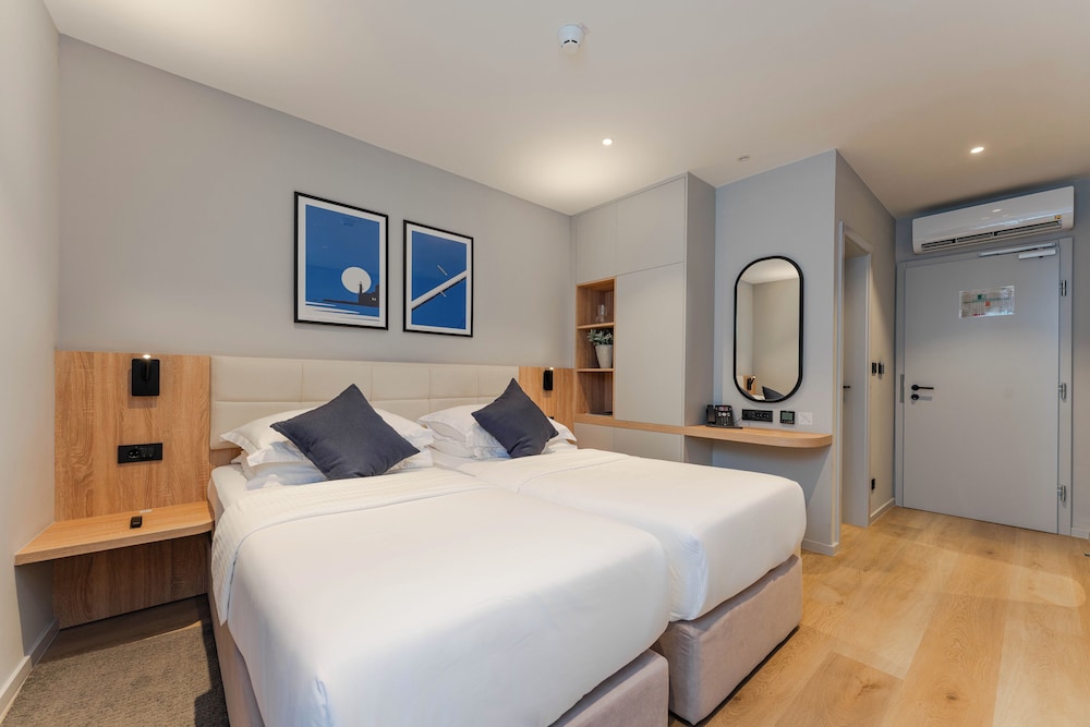 Hotel A'mare — Hotel rooms in Zadar, Zadar