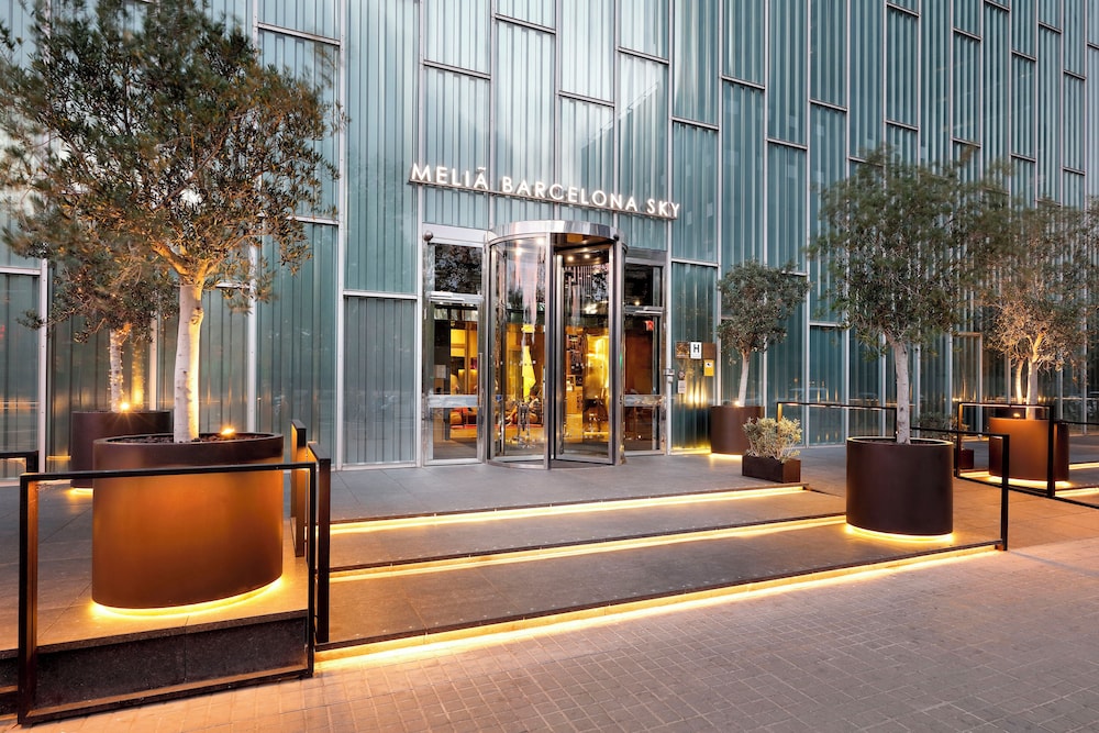 The Level At Melia Barcelona Sky — Hotel building in Barcelona, Catalonia