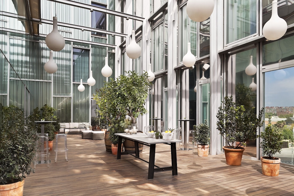 The Level At Melia Barcelona Sky — Restaurant & bars in Barcelona, Catalonia
