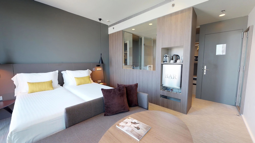 The Level At Melia Barcelona Sky — Hotel rooms in Barcelona, Catalonia