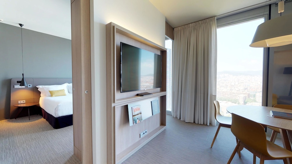 The Level At Melia Barcelona Sky — Hotel rooms in Barcelona, Catalonia