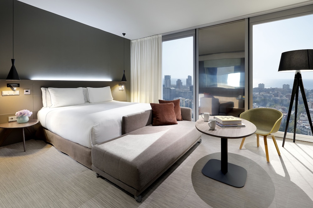 The Level At Melia Barcelona Sky — Hotel rooms in Barcelona, Catalonia