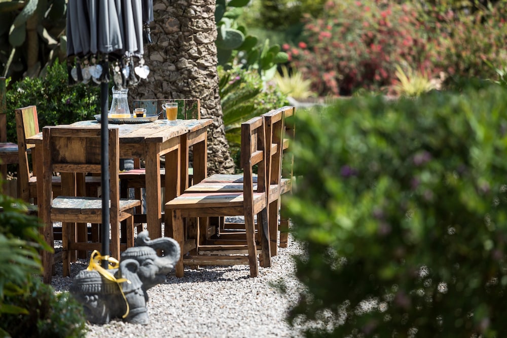 Boutique Hotel Ibizazen — Restaurant & bars in Santa Eulalia, Balearic Islands
