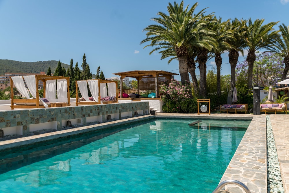 Boutique Hotel Ibizazen — Main photo in Santa Eulalia, Balearic Islands