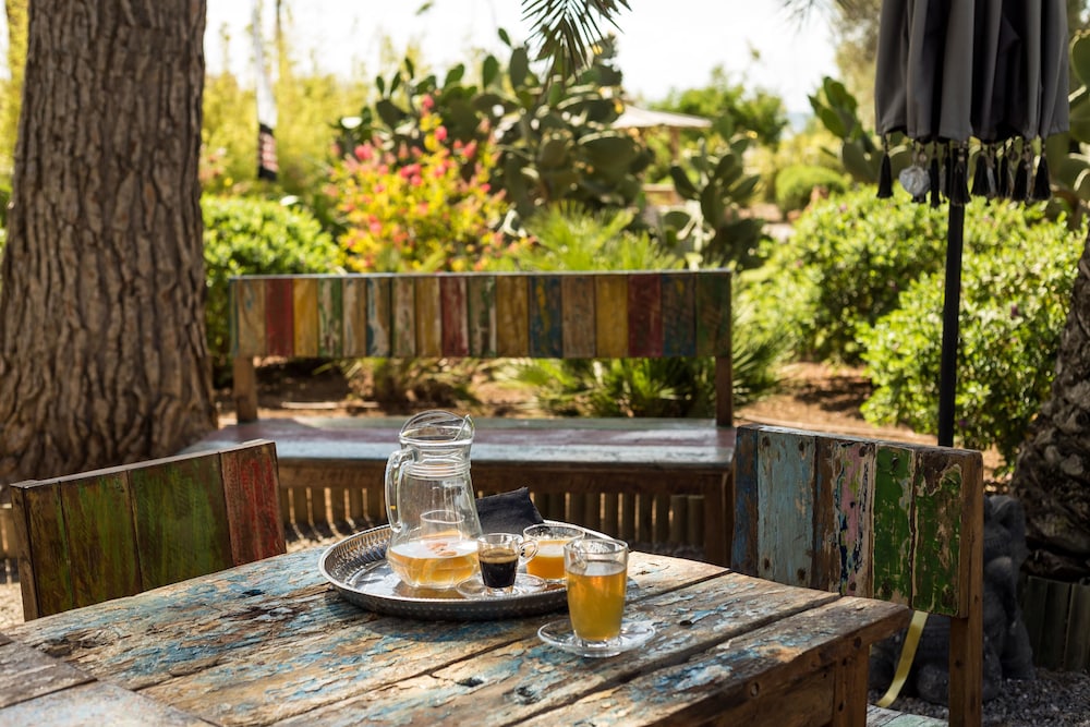 Boutique Hotel Ibizazen — Restaurant & bars in Santa Eulalia, Balearic Islands