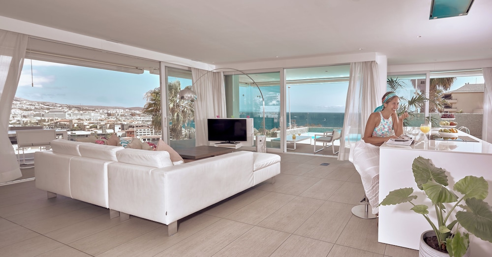 Domes Baobab Suites — Hotel rooms in Costa Adeje, Canary Islands