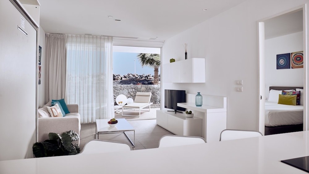 Domes Baobab Suites — Hotel rooms in Costa Adeje, Canary Islands