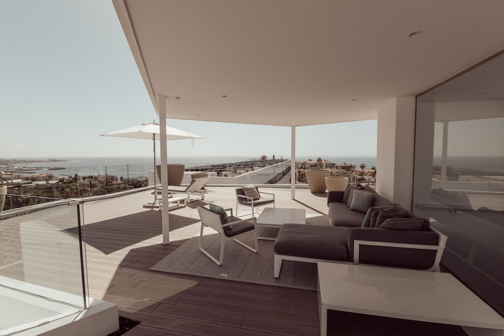 Domes Baobab Suites — Hotel rooms in Costa Adeje, Canary Islands