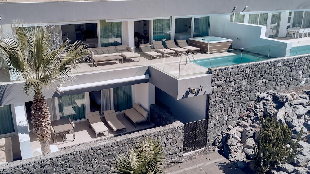 Domes Baobab Suites — Swimming pool in Costa Adeje, Canary Islands